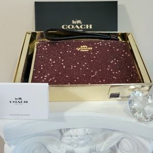 *SOLD* New COACH glitter collection wristlet